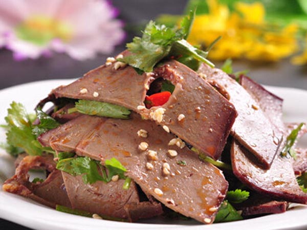 吃动物肝脏会中毒吗?那些动物肝脏有毒.