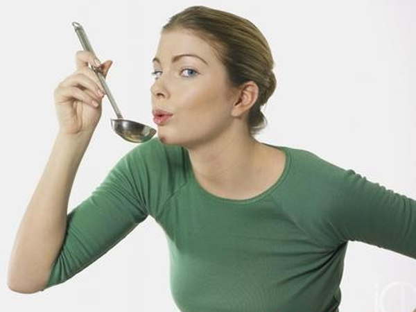 吃动物肝脏会中毒吗?那些动物肝脏有毒.