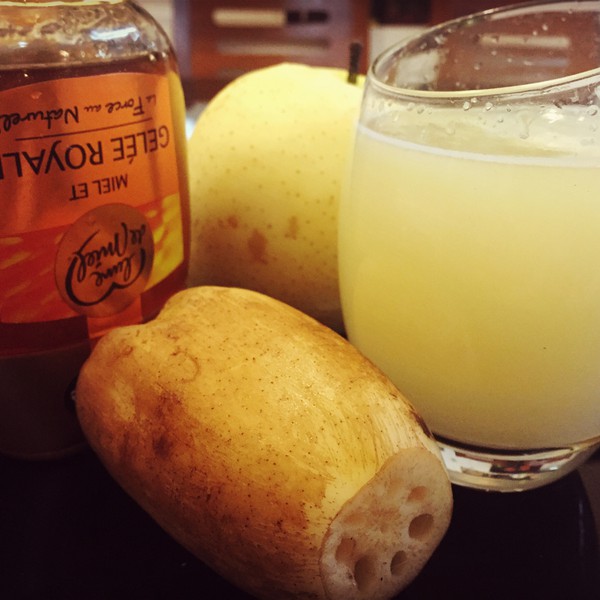 酒后来一杯梨藕汁护肝