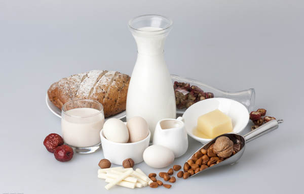 早餐怎么吃合适？饭前喝水7点开始吃