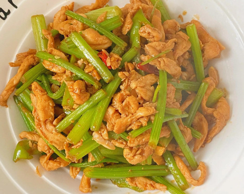素鸡炒芹菜酒店做法窍门 素鸡炒芹菜的做法大全