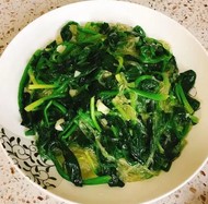 菠菜炒粉丝的做法