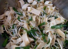 韭菜炒干豆腐豆芽