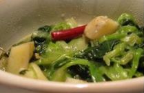 菠菜炖土豆的做法